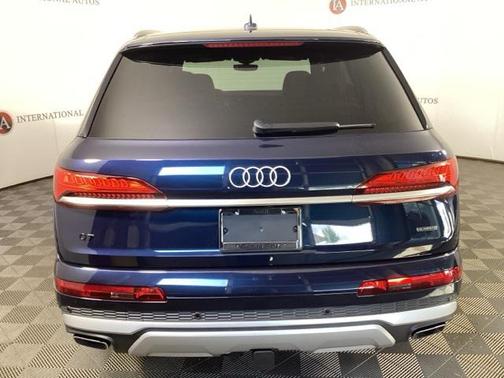 2025 Audi Q7 55 Premium Plus