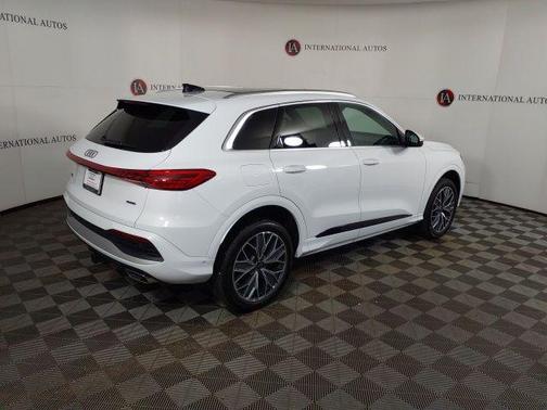 White 2025 Audi Q5 Premium Plus TFSI quattro S tronic