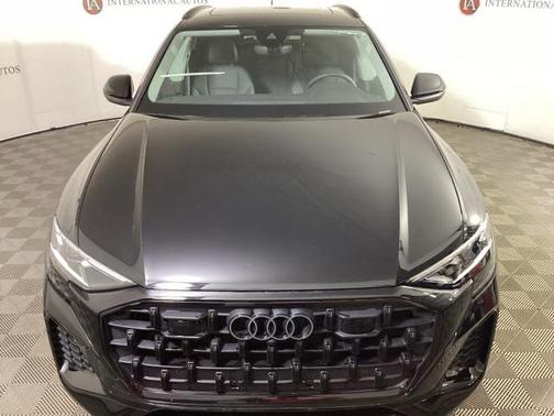 2025 Audi Q8 55 Premium Plus