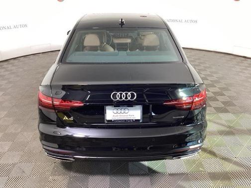 2025 Audi A4 45 S line Premium