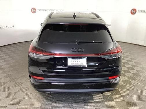 2025 Audi Q4 e-tron Prestige 55 quattro