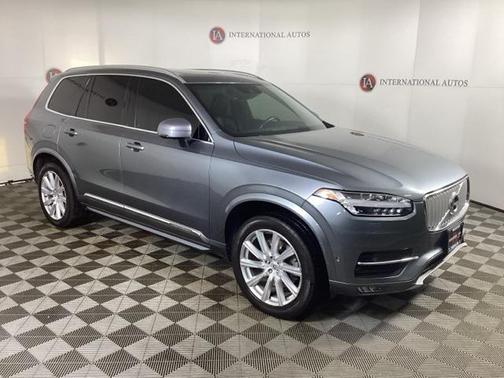 2018 Volvo XC90 T6 Inscription
