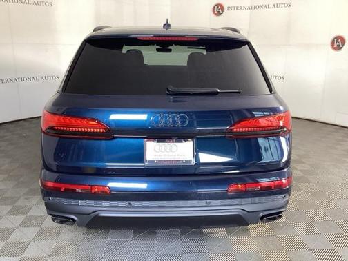 2025 Audi Q7 45 Premium Plus