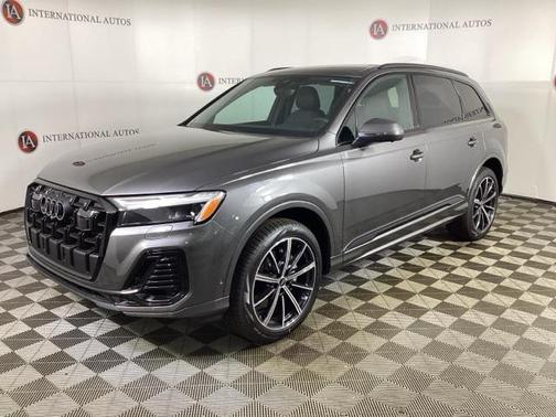 2026 Audi Q7 45 Premium Plus