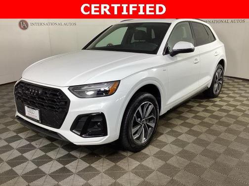 2024 Audi Q5 45 S line Premium
