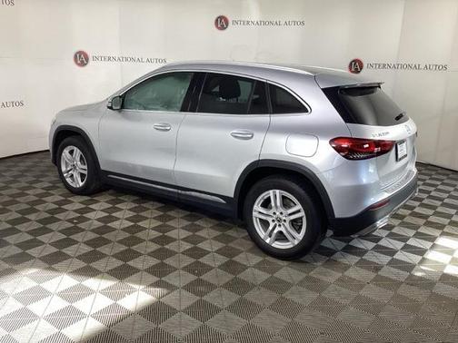 2021 Mercedes-Benz GLA 250 Base 4MATIC