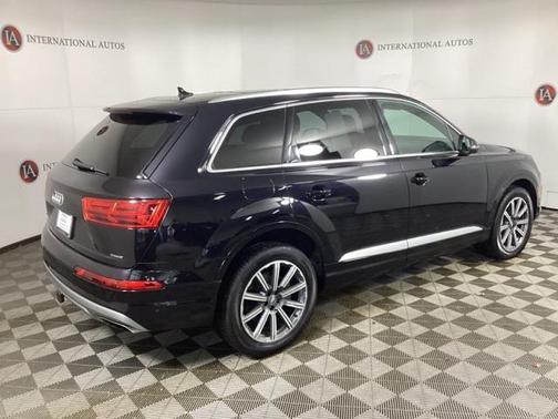 2019 Audi Q7 55 Premium Plus
