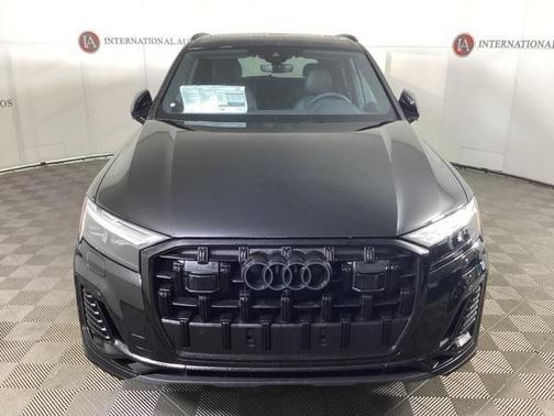 2026 Audi Q7 55 Premium Plus