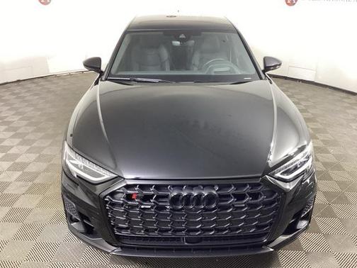 2025 Audi S8 4.0T