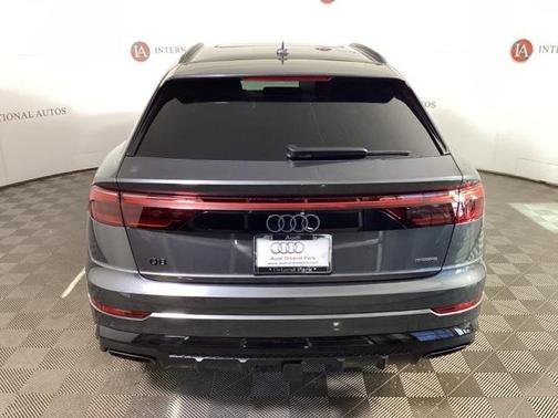 2025 Audi Q8 55 Premium Plus