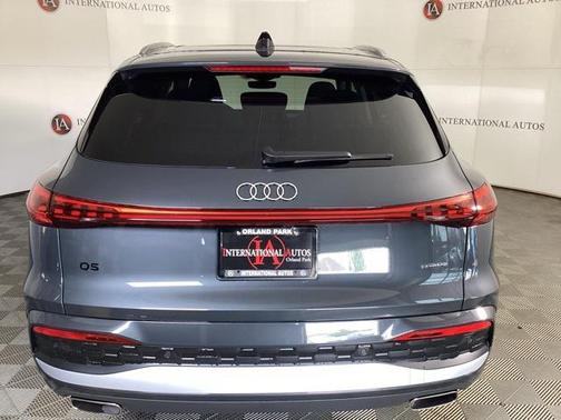 2025 Audi Q5 Premium Plus