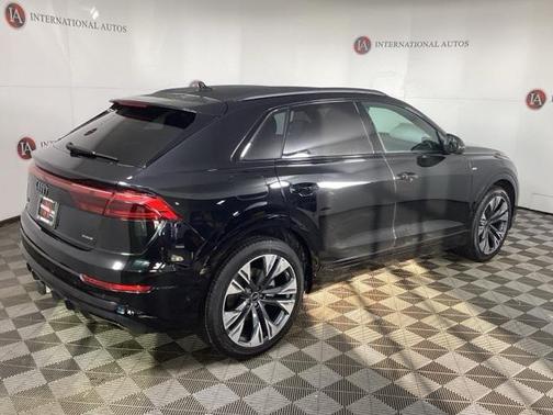 2026 Audi Q8 55 Premium Plus