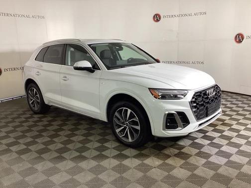 2025 Audi Q5 45 S line Premium Plus