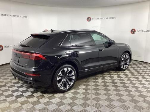 2026 Audi Q8 55 Premium Plus