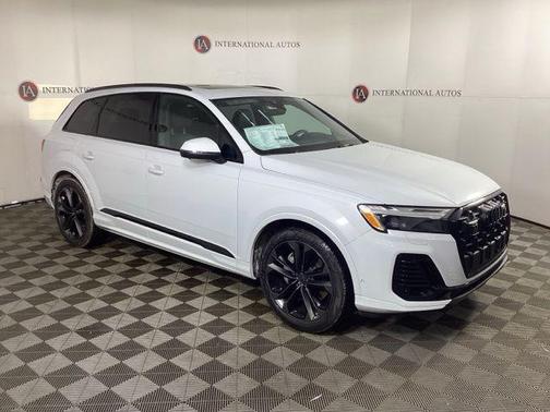 2026 Audi Q7 55 Premium Plus