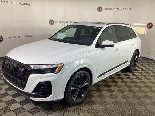 2026 Audi Q7 55 Premium Plus