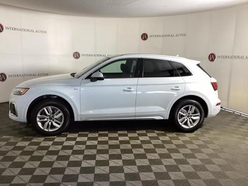 2023 Audi Q5 45 S line Premium