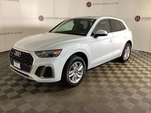 2023 Audi Q5 45 S line Premium