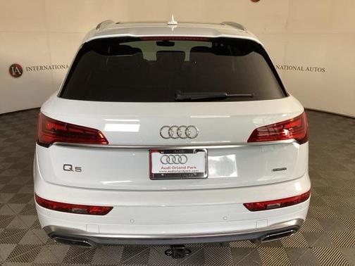 2023 Audi Q5 45 S line Premium