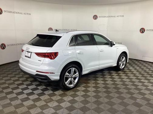 2023 Audi Q3 45 S line Premium Plus