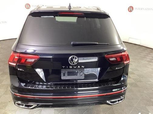 2022 Volkswagen Tiguan 2.0T SEL R-Line 4MOTION
