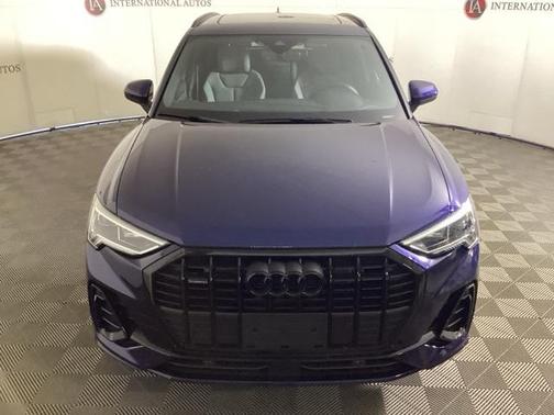 2025 Audi Q3 Premium 45 TFSI S line quattro Tiptronic