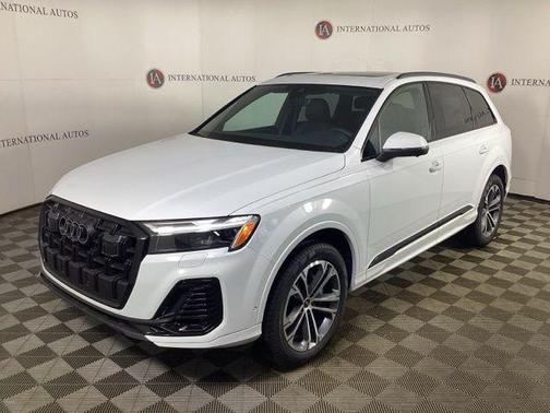 2026 Audi Q7 45 Premium