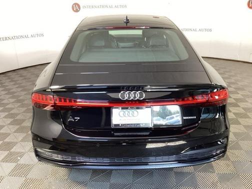2025 Audi A7 Prestige 55 TFSI quattro S tronic