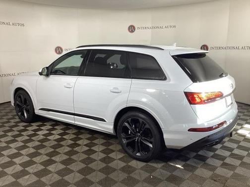 2026 Audi Q7 55 Premium Plus