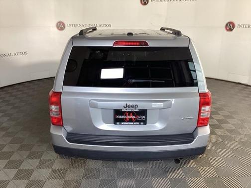 2016 Jeep Patriot Latitude