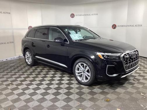 2026 Audi Q7 55 Premium Plus