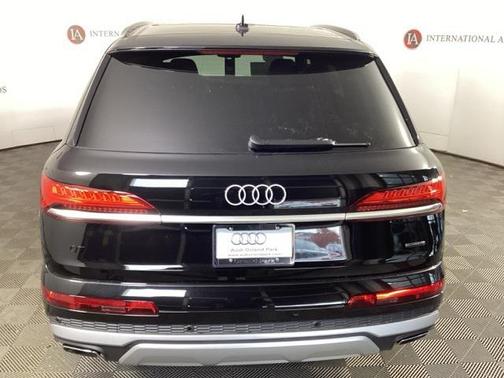 2026 Audi Q7 55 Premium Plus