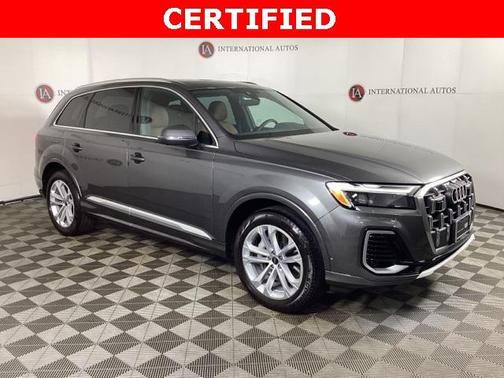2025 Audi Q7 55 Premium Plus
