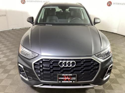 2023 Audi Q5 45 S line Premium