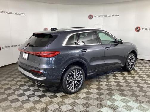 2025 Audi Q5 Premium Plus TFSI quattro S tronic