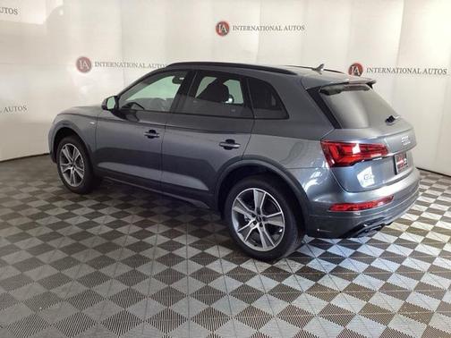 2025 Audi Q5 45 S line Premium