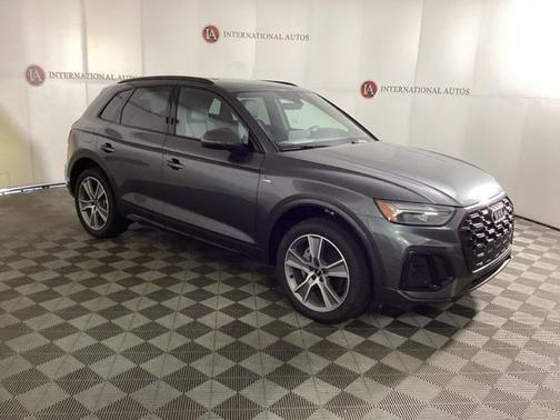 2025 Audi Q5 45 S line Premium