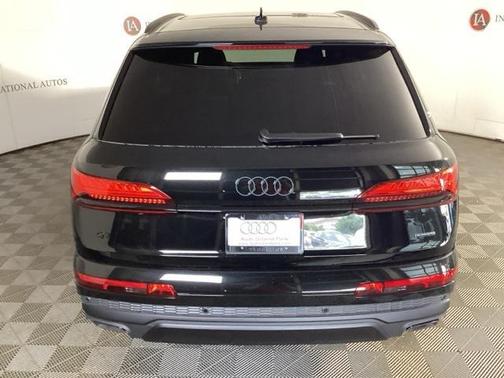 2025 Audi Q7 45 Premium