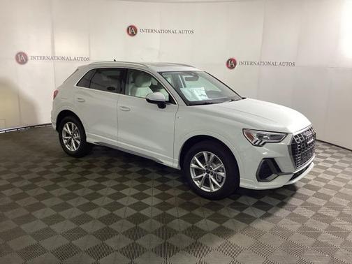 2025 Audi Q3 45 S line Premium Plus
