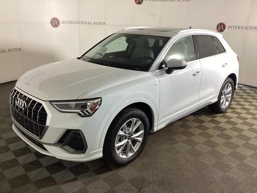 2025 Audi Q3 45 S line Premium Plus