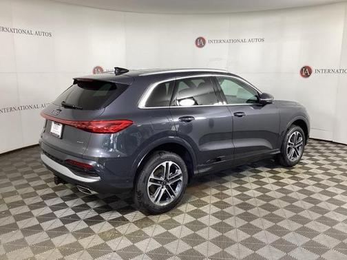 2025 Audi Q5 Premium Plus TFSI quattro S tronic