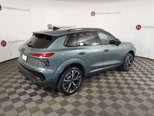 Sage Green Metallic 2026 Audi Q3 TFSI quattro S tronic
