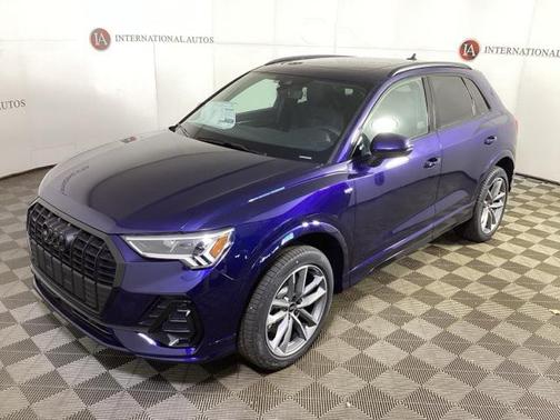 2025 Audi Q3 Premium 45 TFSI S line quattro Tiptronic