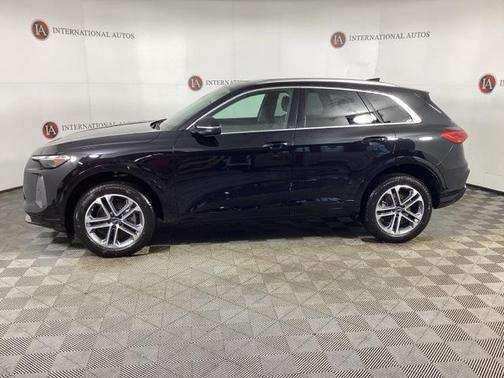 2025 Audi Q5 Premium TFSI quattro S tronic