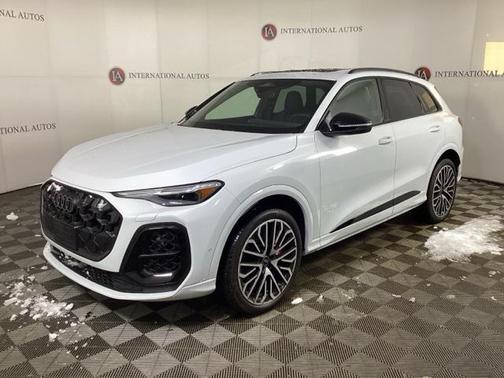 2025 Audi SQ5 3.0T Premium Plus