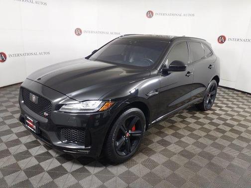 2019 Jaguar F-PACE S