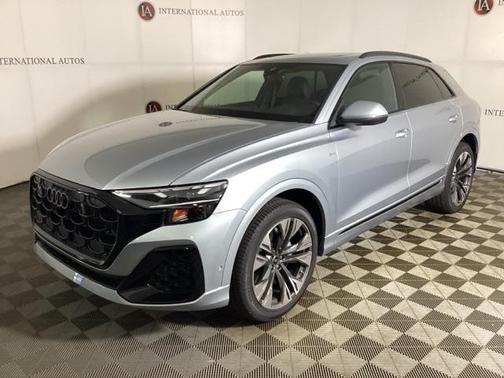 2025 Audi Q8 55 Premium Plus