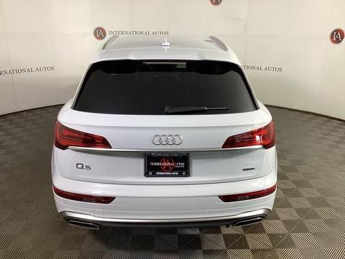 2024 Audi Q5 45 S line Premium