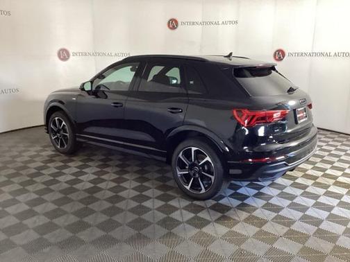 2025 Audi Q3 45 S line Premium Plus