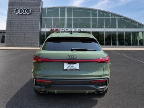 District Green Metallic 2026 Audi Q5 Sportback Prestige TFSI quattro S tronic